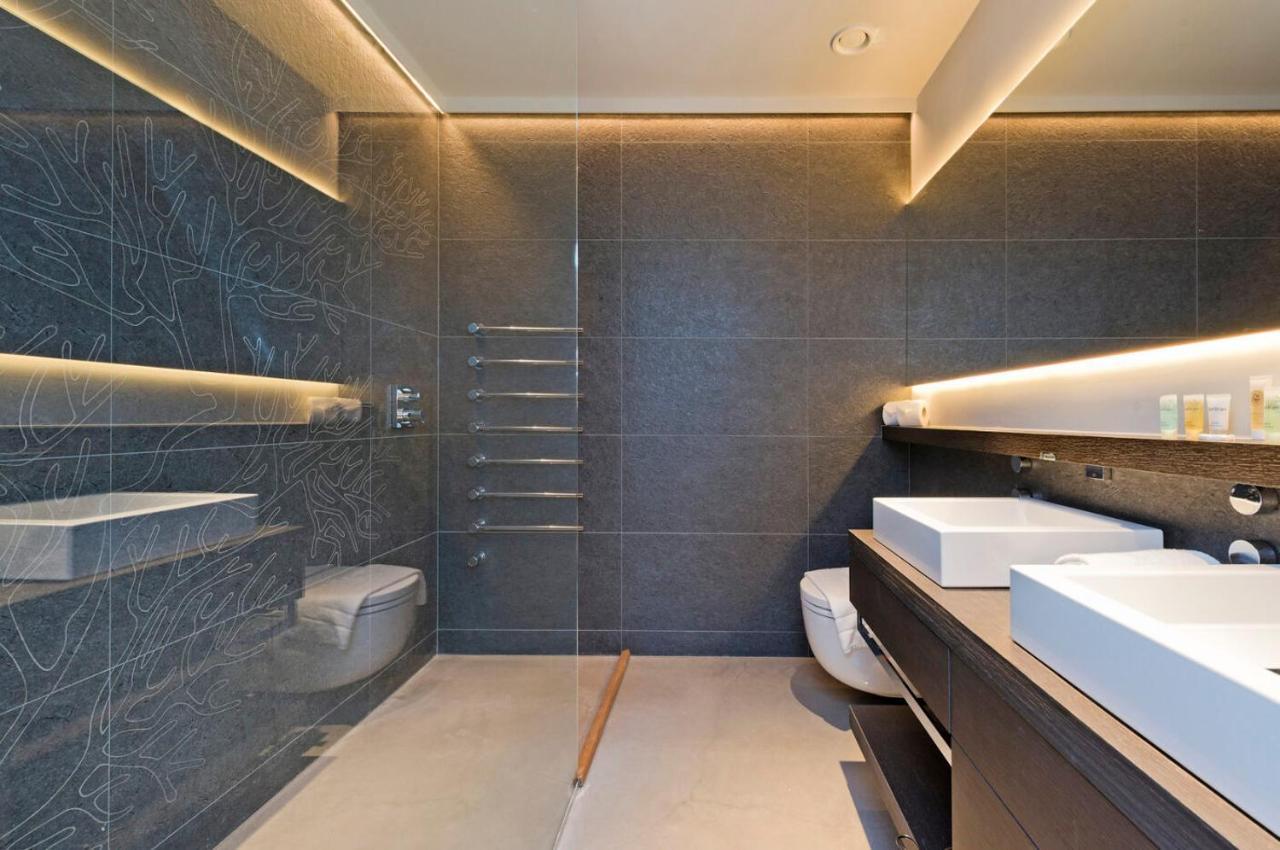 Amazing South Kensington Mews House By Underthedoormat *