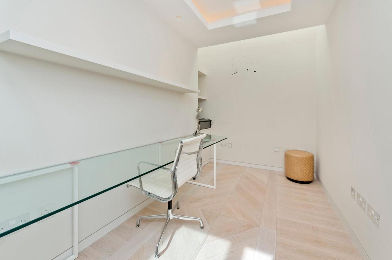 Amazing South Kensington Mews House By Underthedoormat Casa vacanze *